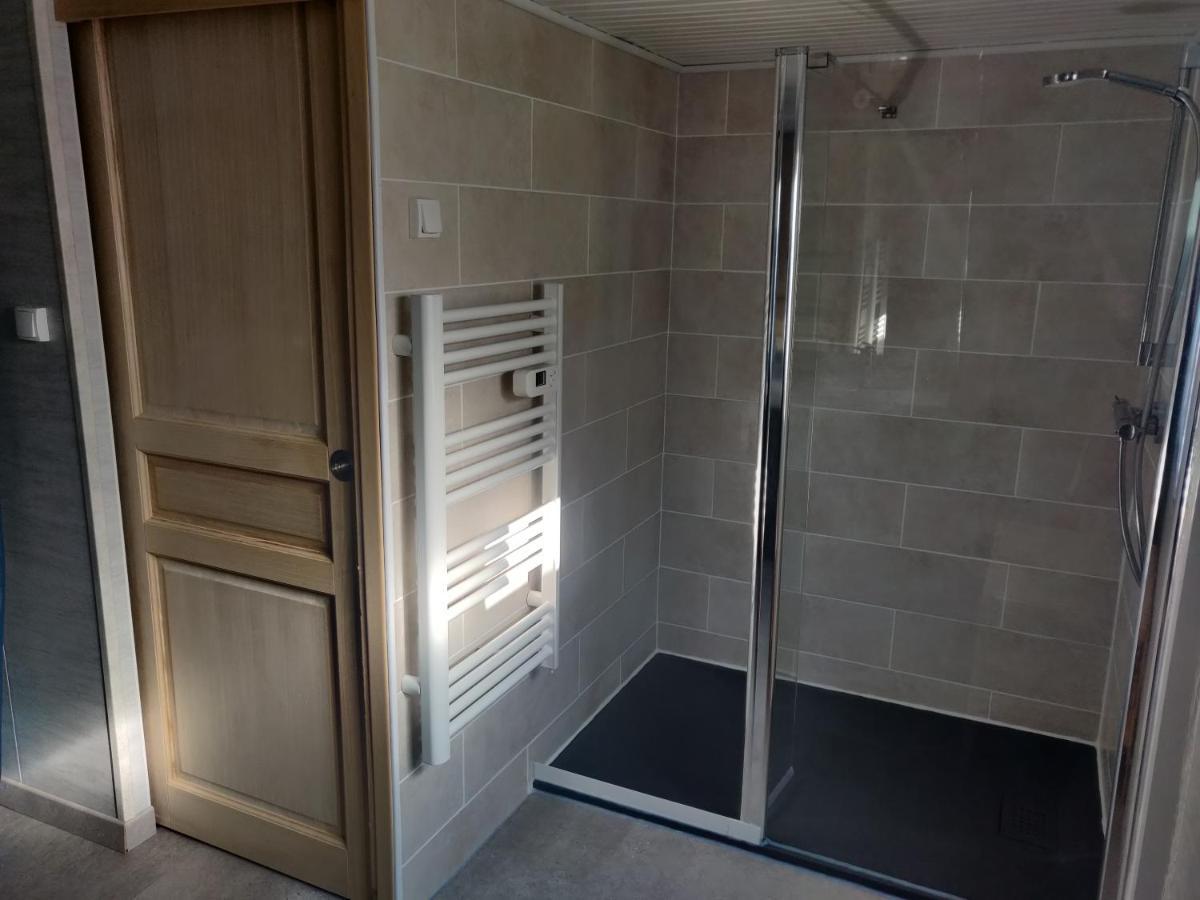 דירות גוז'אן-מסטרה Mini Chalet Proche Arcachon מראה חיצוני תמונה