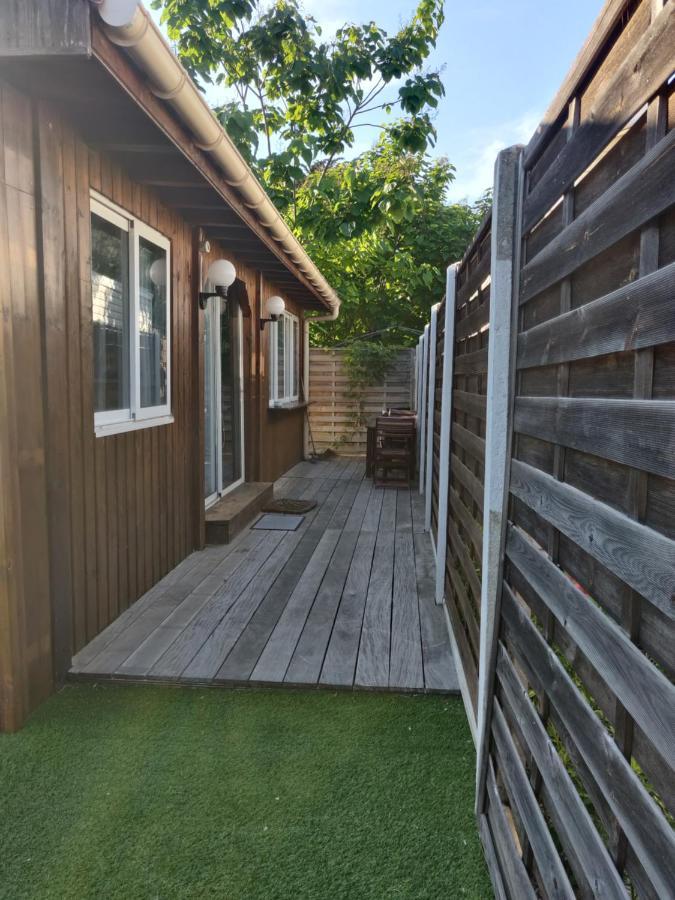 דירות גוז'אן-מסטרה Mini Chalet Proche Arcachon מראה חיצוני תמונה