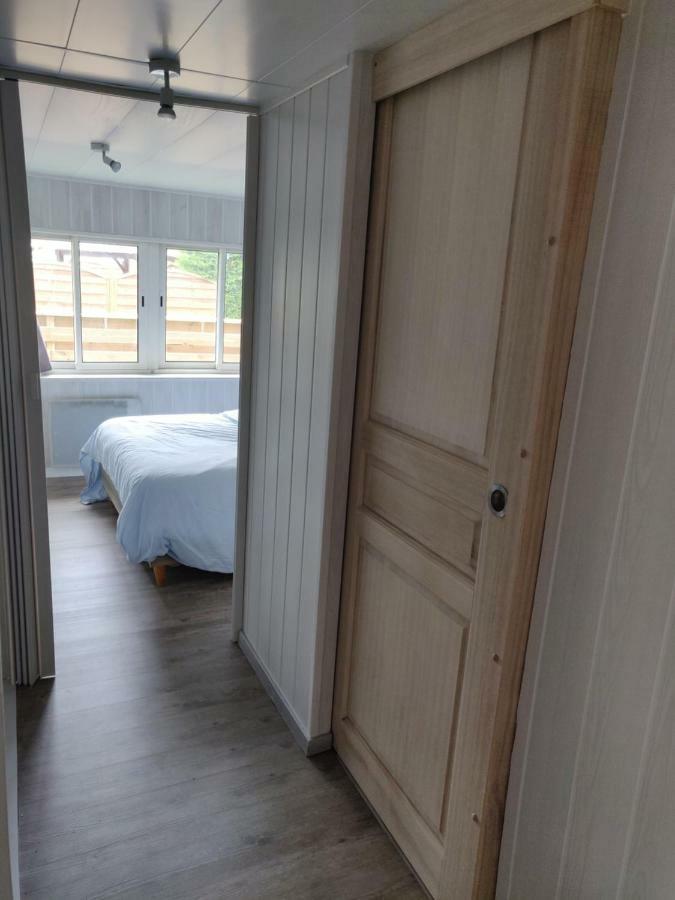 דירות גוז'אן-מסטרה Mini Chalet Proche Arcachon מראה חיצוני תמונה